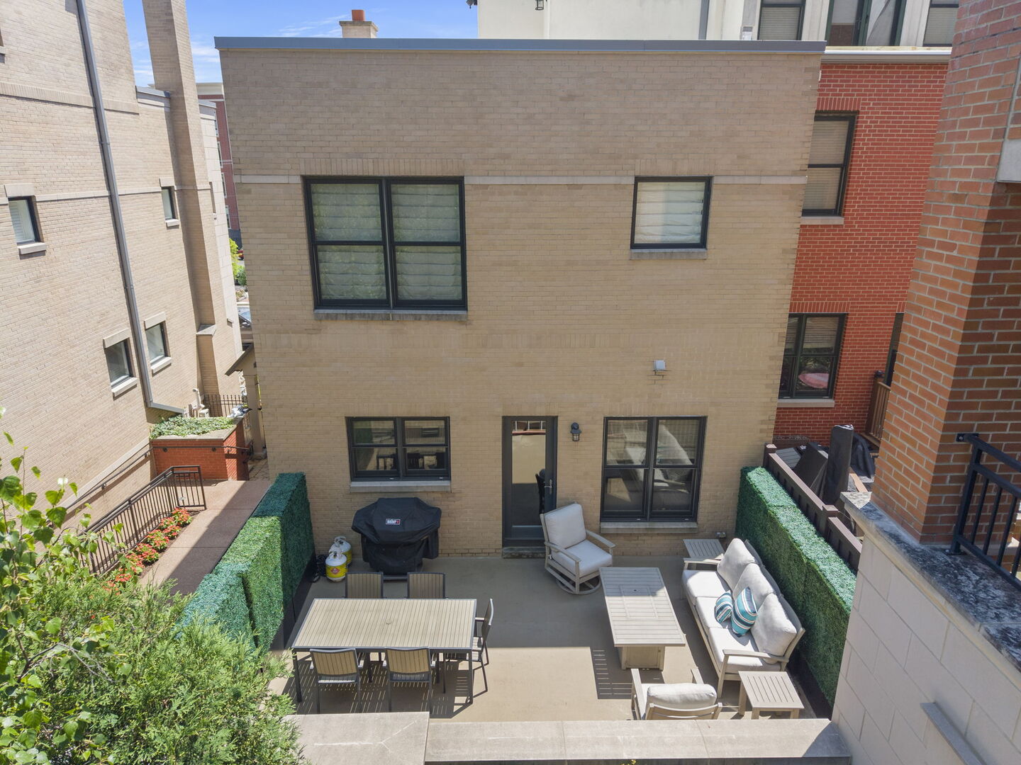 460 Pennsylvania Avenue C Property Photo 27