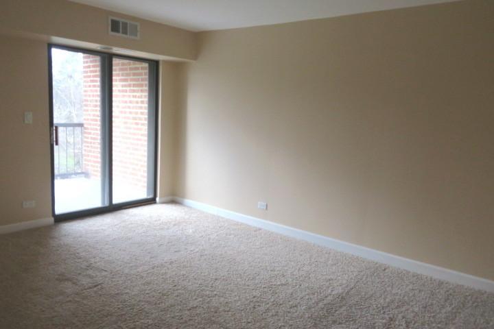 1605 E Central Road 322c Property Photo 4
