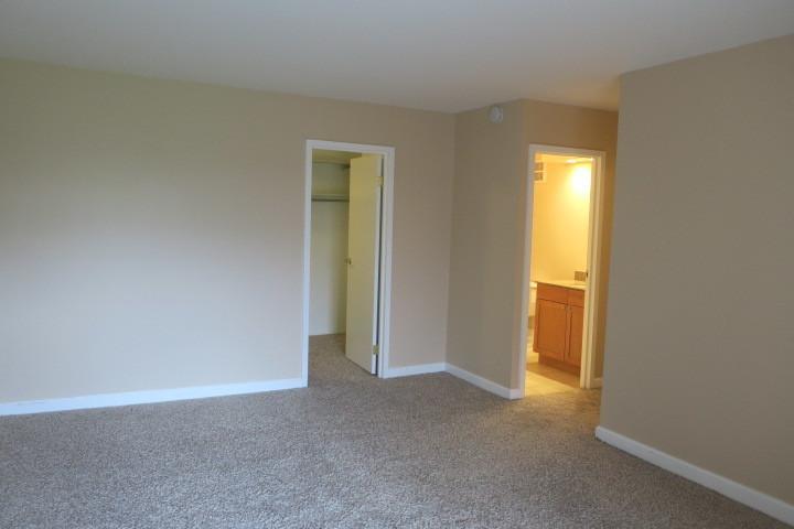 1605 E Central Road 322c Property Photo 11