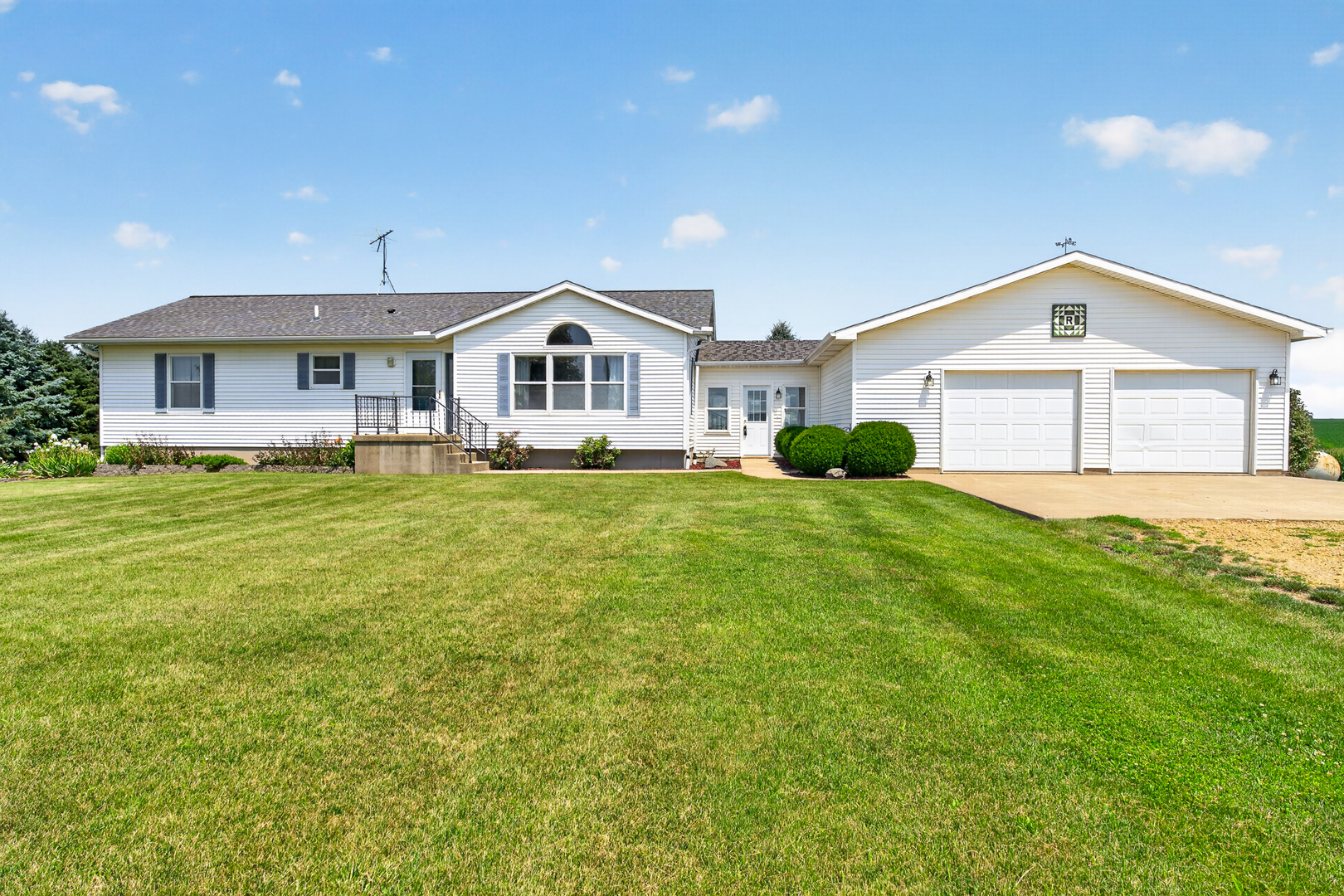 3958 200th Street Property Photo 1