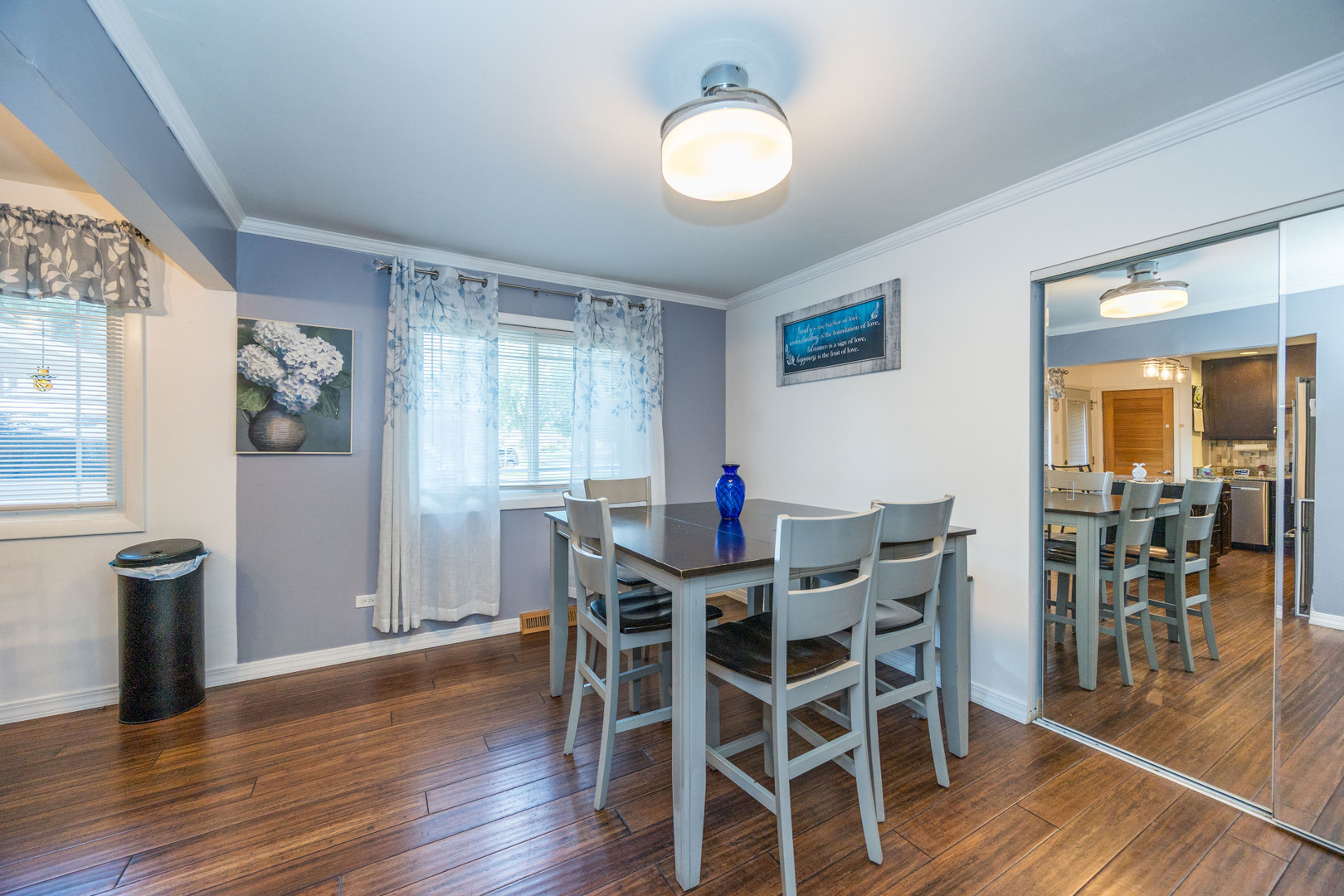 434 N Park Drive Property Photo 6