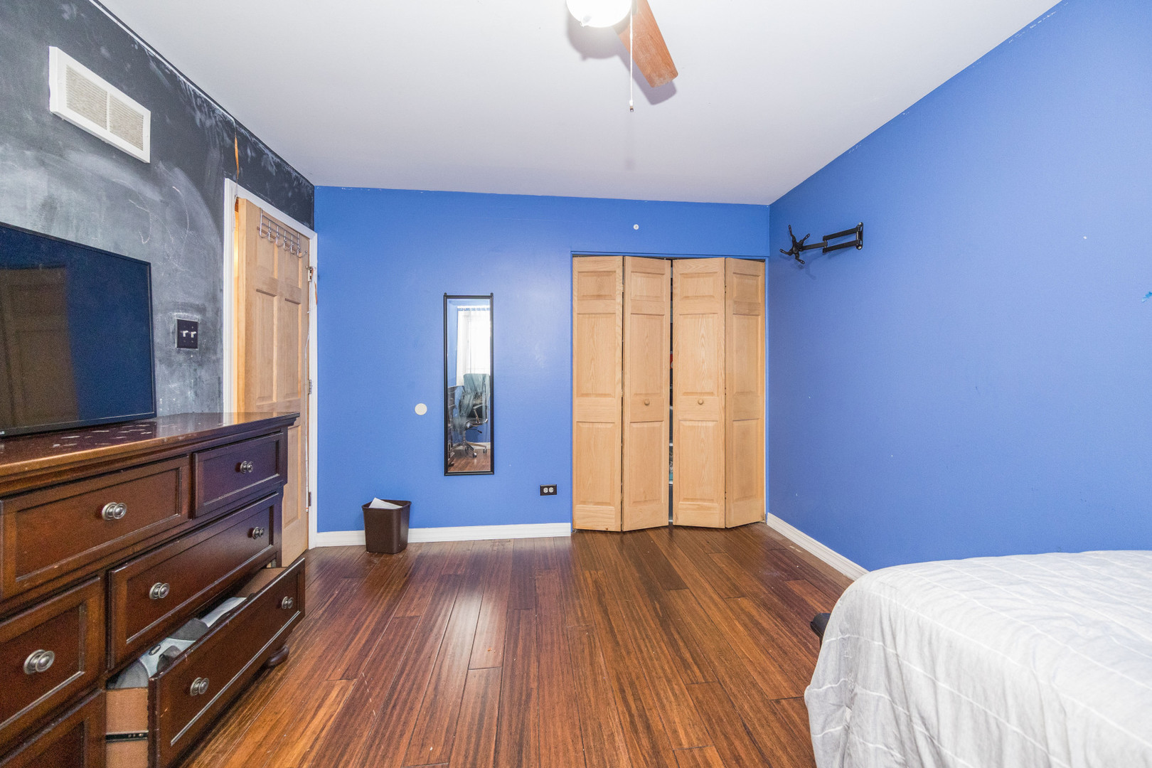 434 N Park Drive Property Photo 14