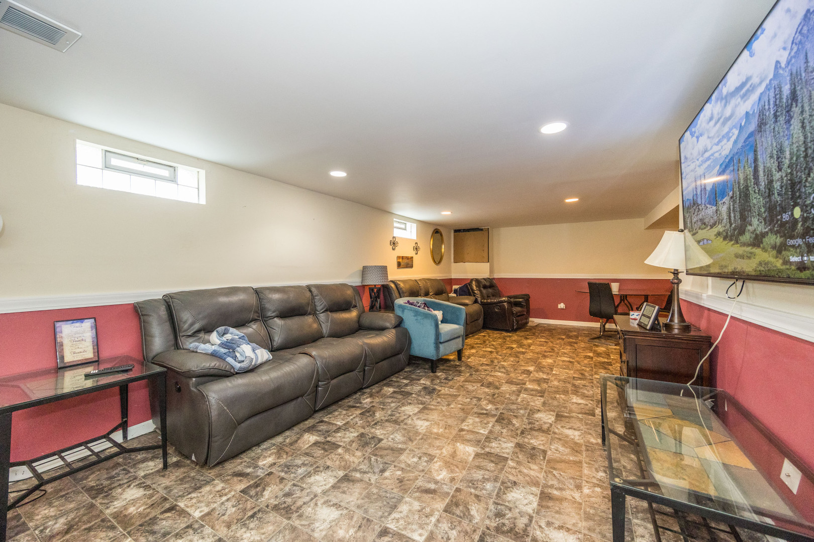 434 N Park Drive Property Photo 18