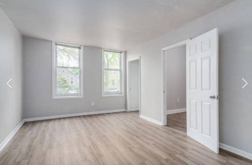 2862 W 22nd Place Property Photo 2
