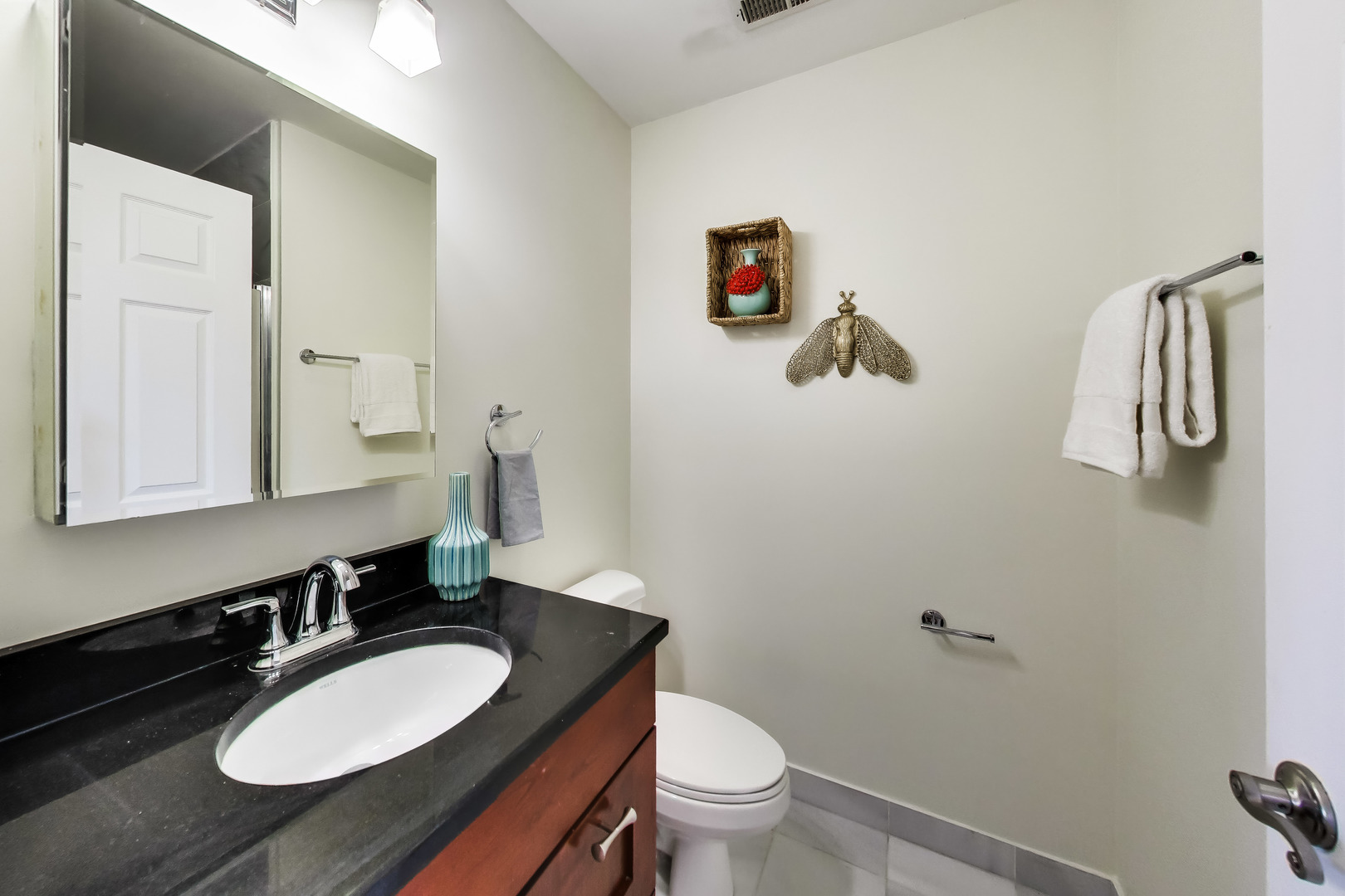 4821 N Kimball Avenue 3 Property Photo 13