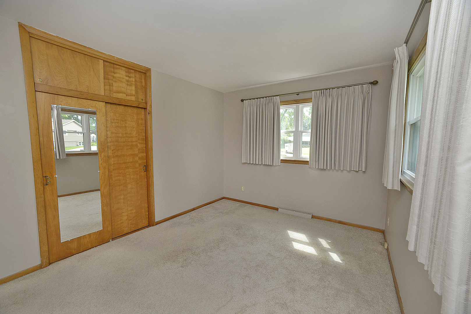 749 Fort Street Property Photo 8