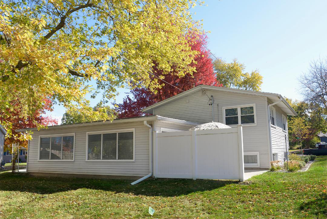 749 Fort Street Property Photo 22