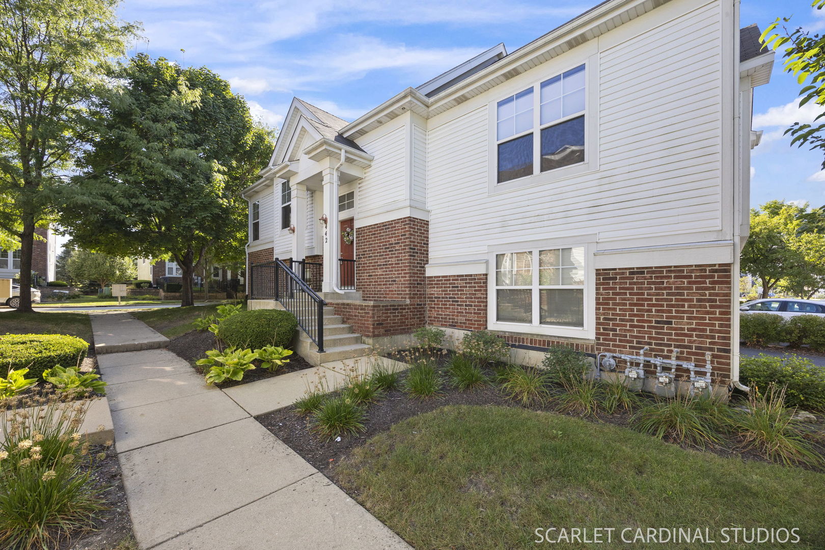 442 Plaza Place Property Photo 3