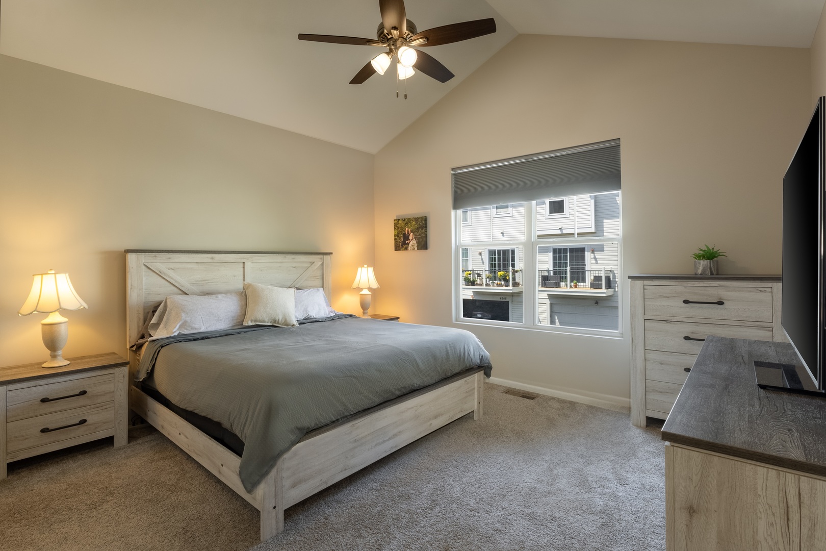 442 Plaza Place Property Photo 11