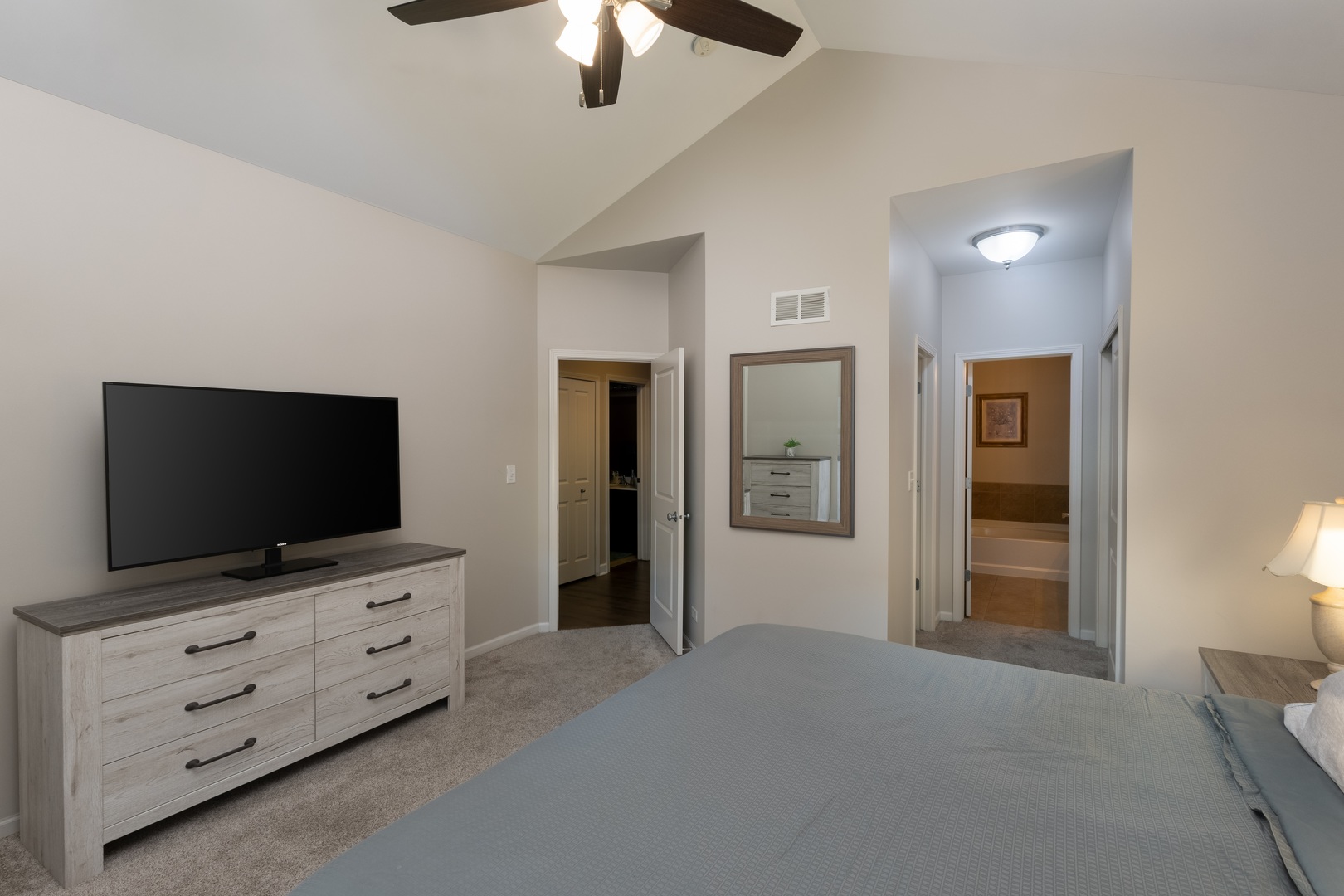 442 Plaza Place Property Photo 12