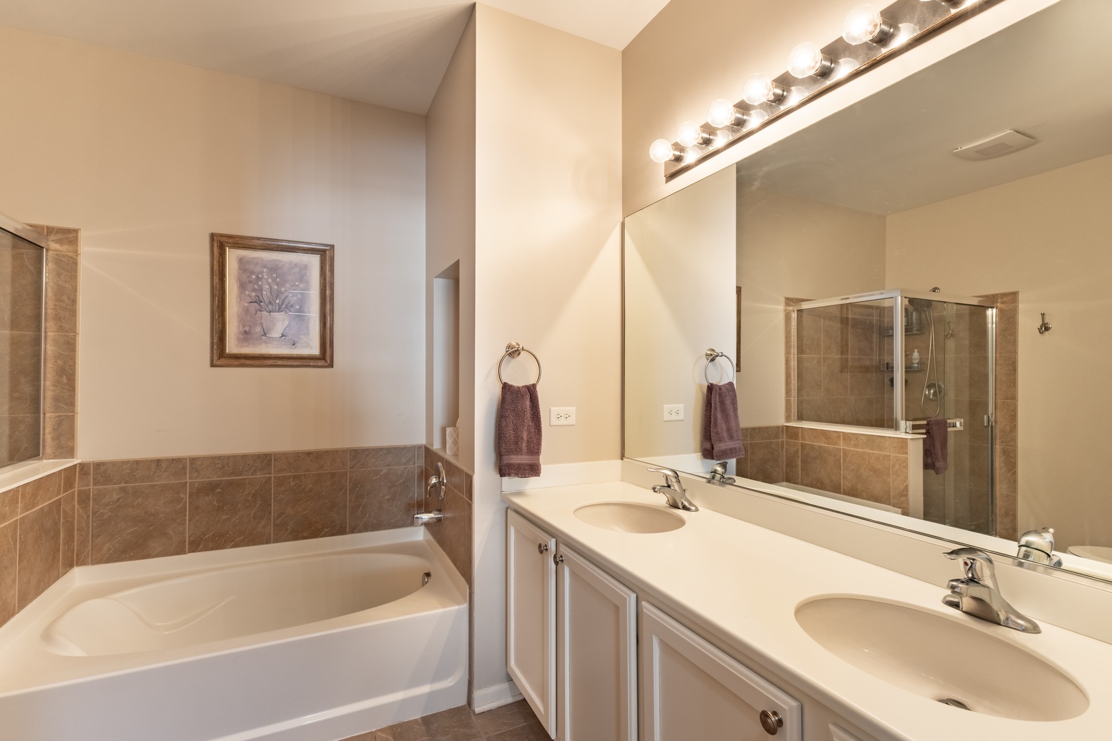 442 Plaza Place Property Photo 13