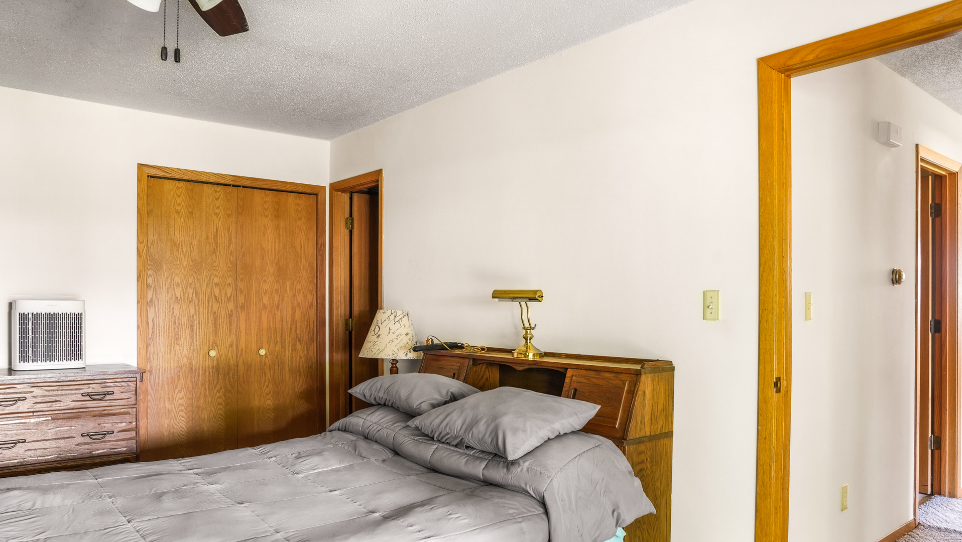 904 E California Avenue Property Photo 20