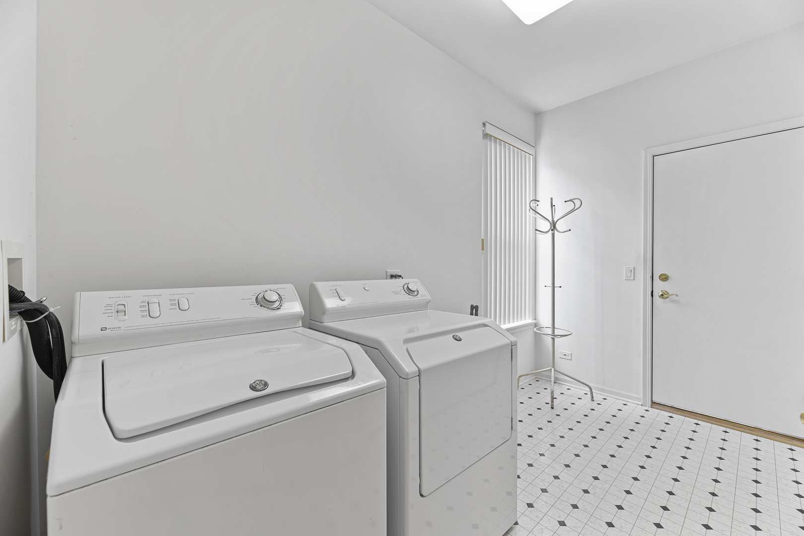 47 Holabird Circle Property Photo 18