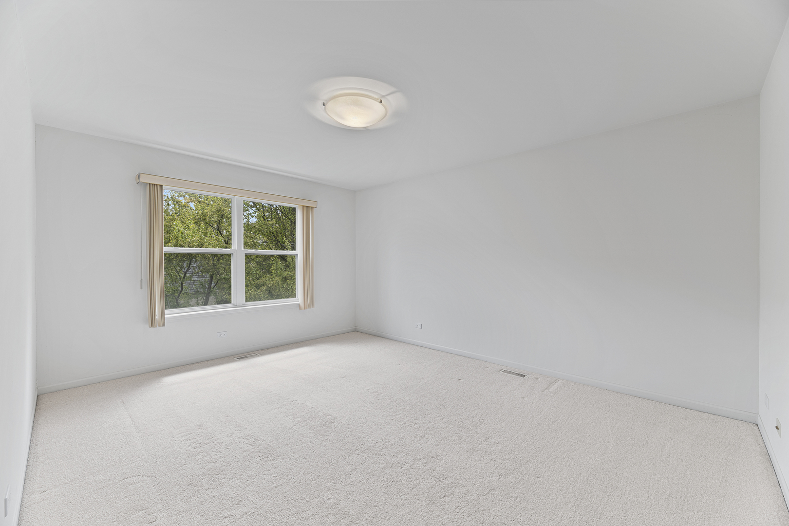 47 Holabird Circle Property Photo 24
