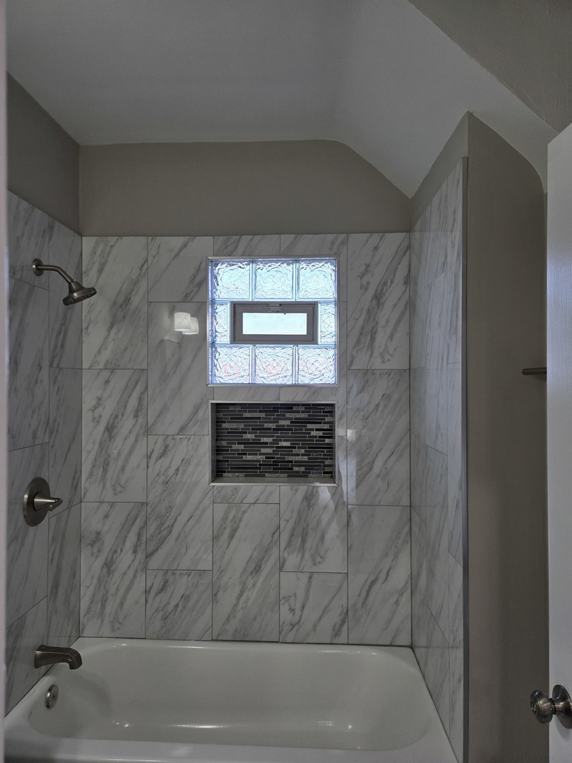 193 Grace Street Property Photo 10