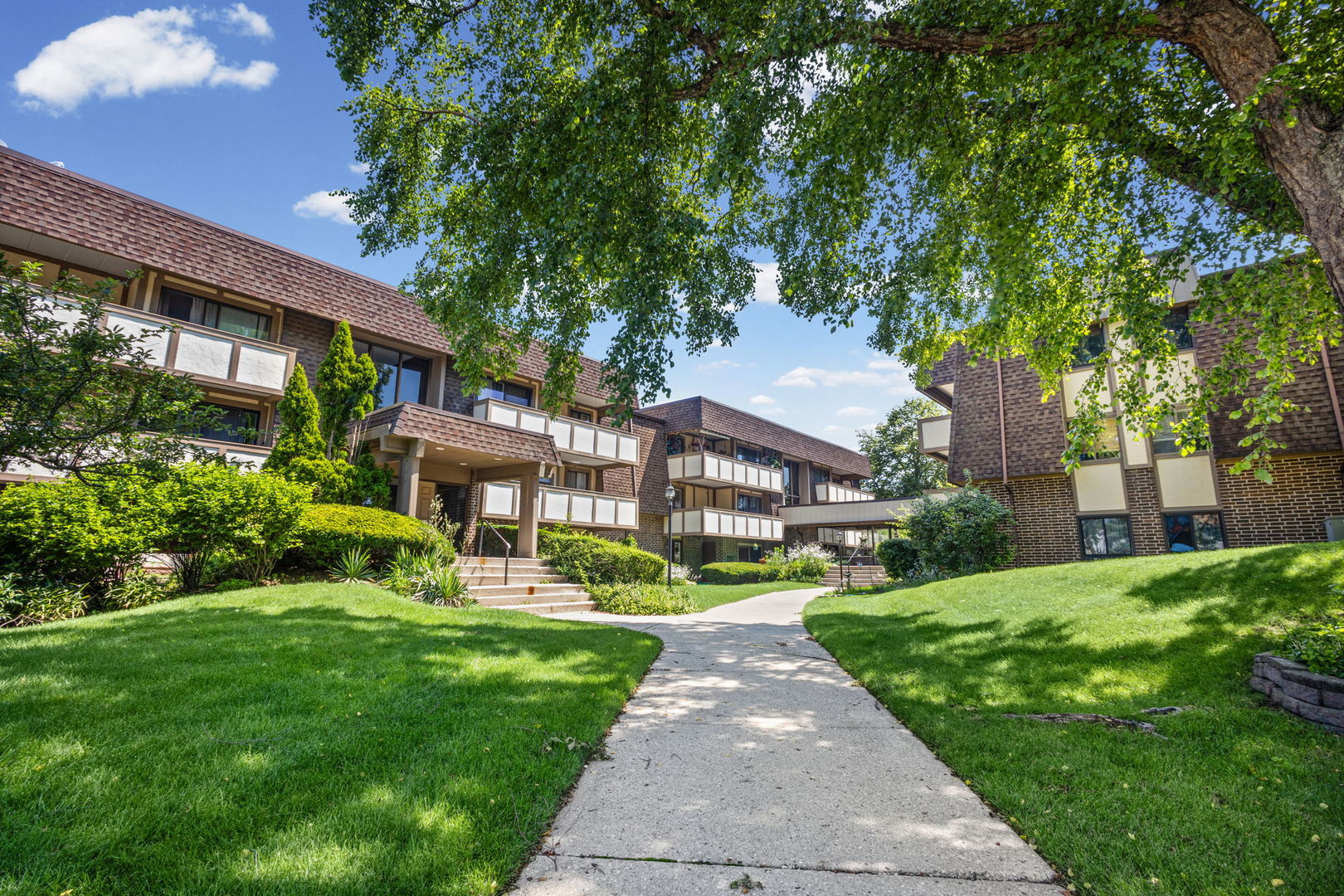 435 Cavalier Court 105c Property Photo 1