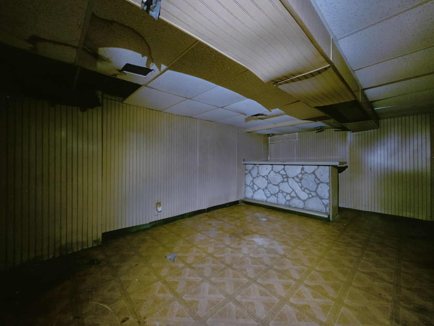 7915 S Saginaw Avenue F Property Photo 15