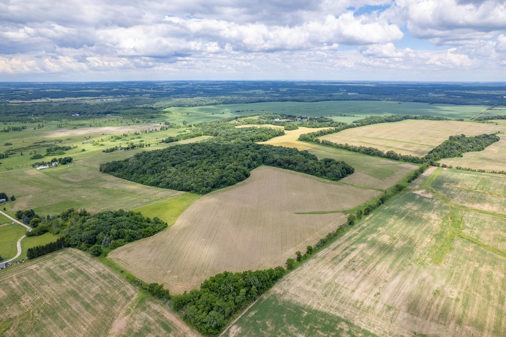 13682 Stateline Road Property Photo 4