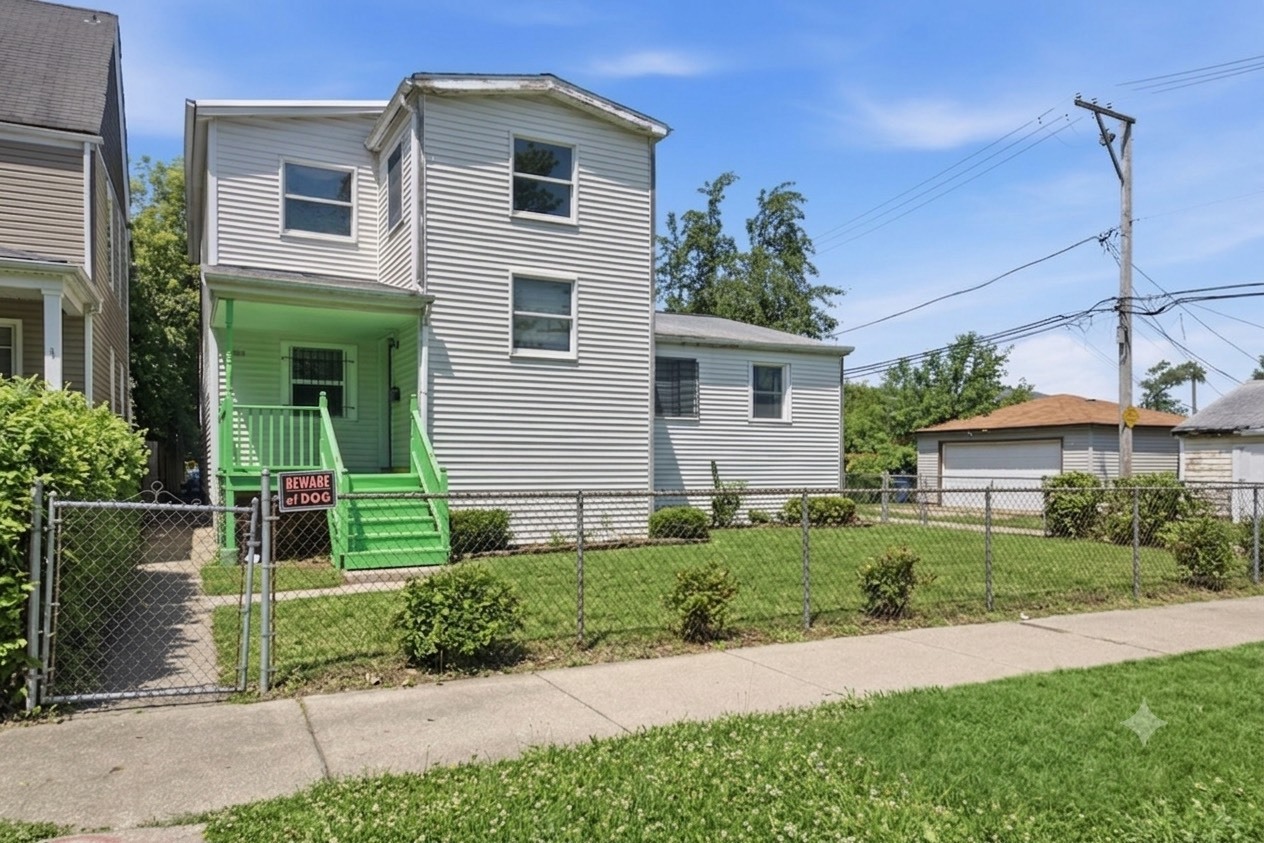 12018 S Bishop Street Property Photo 1
