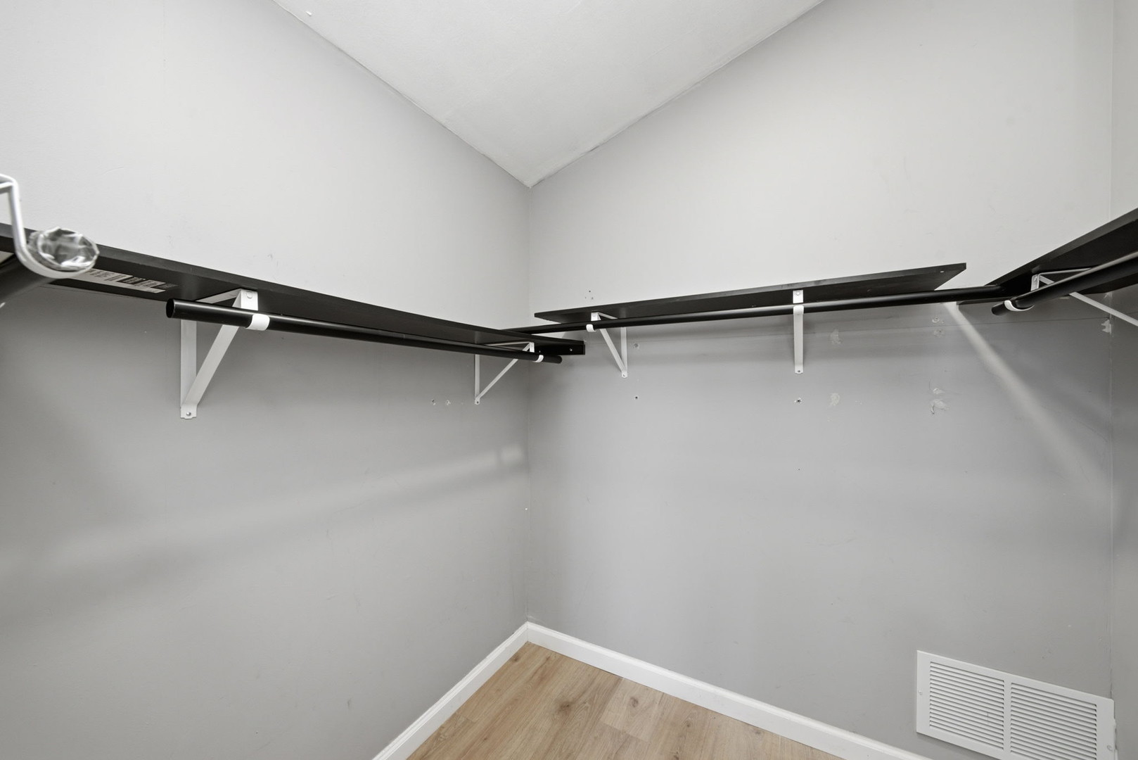 12018 S Bishop Street Property Photo 13