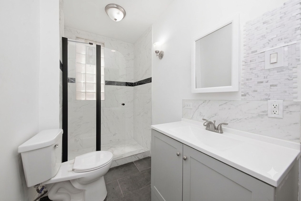 12018 S Bishop Street Property Photo 14