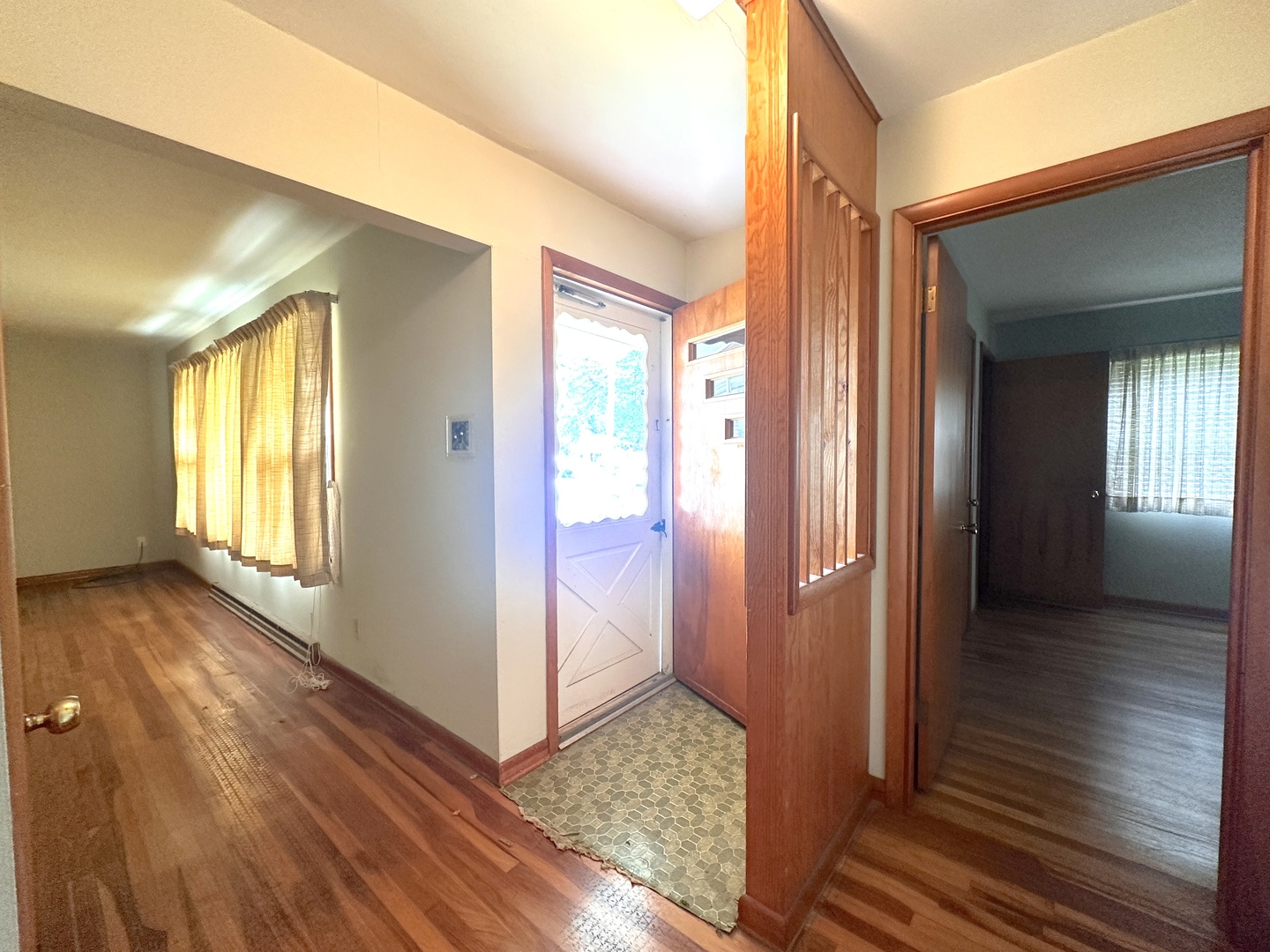 306 S Orchard Drive Property Photo 3