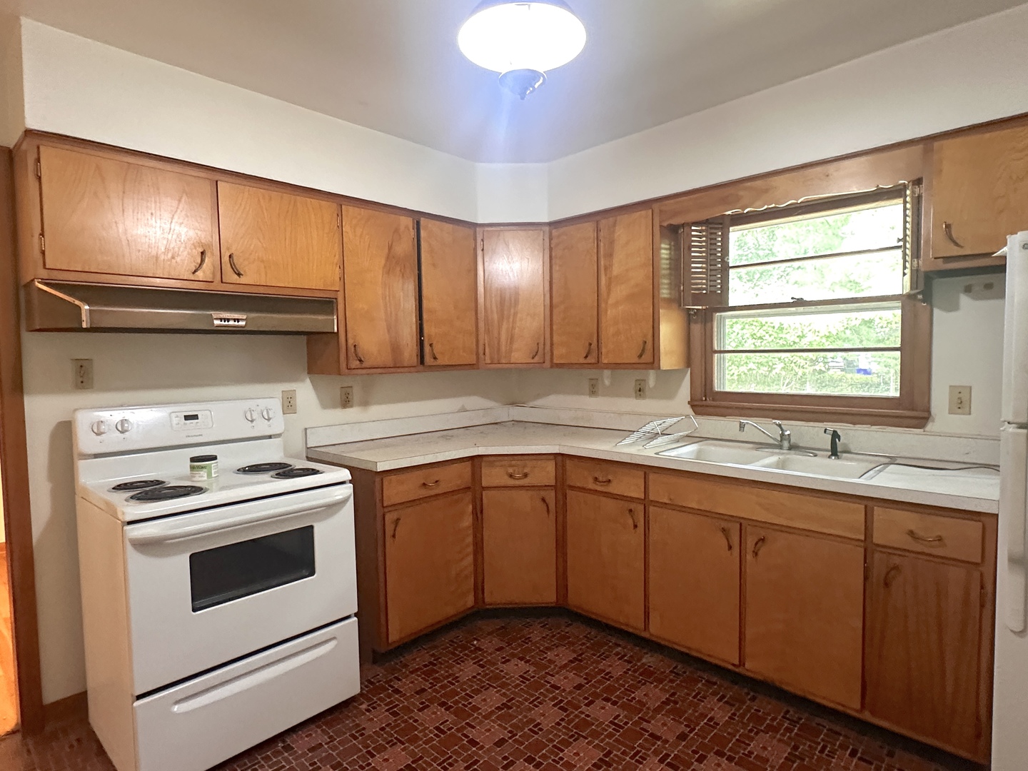 306 S Orchard Drive Property Photo 7