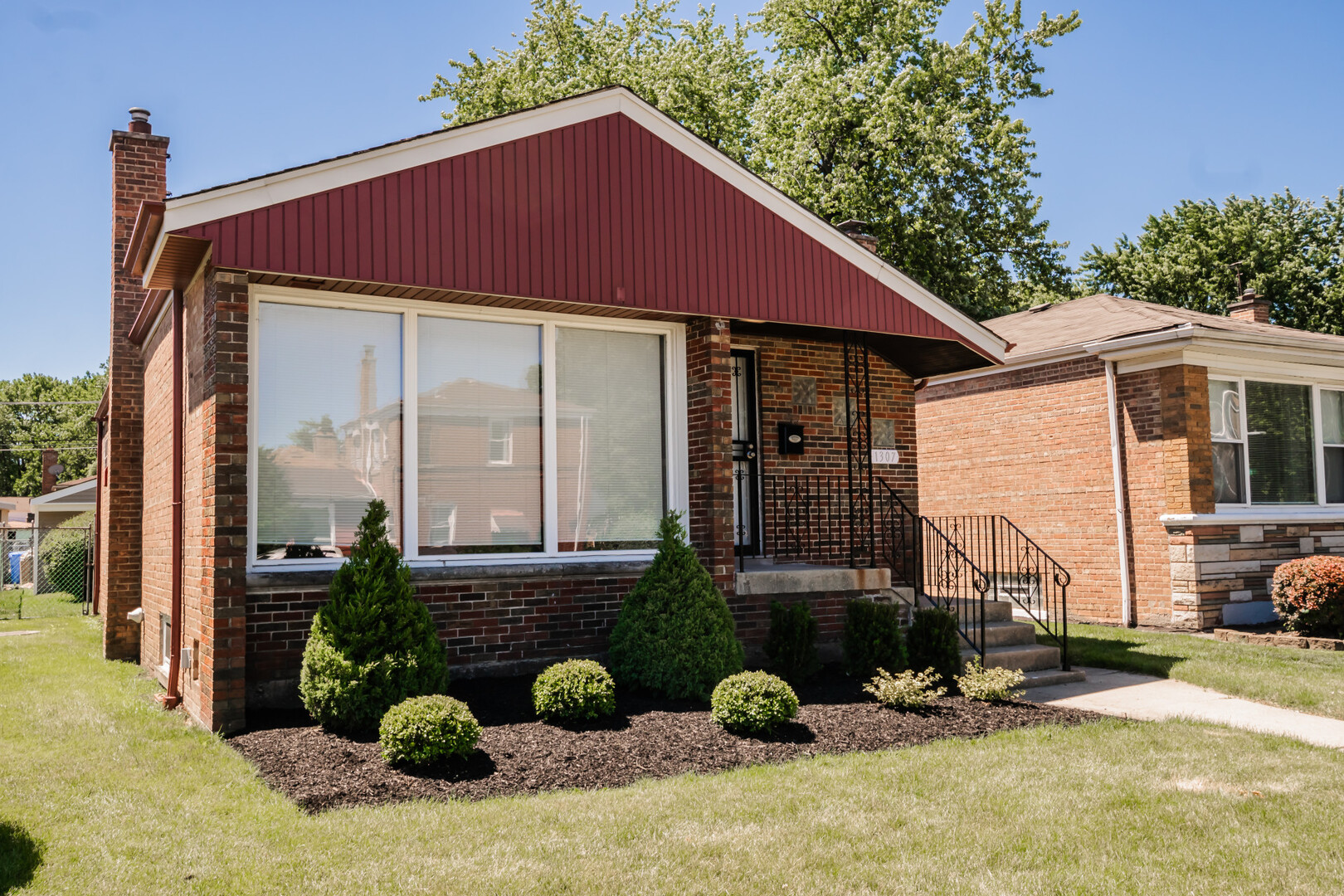 1307 E 88th Street Property Photo 1