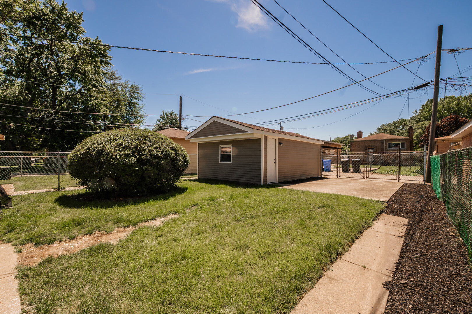 1307 E 88th Street Property Photo 16