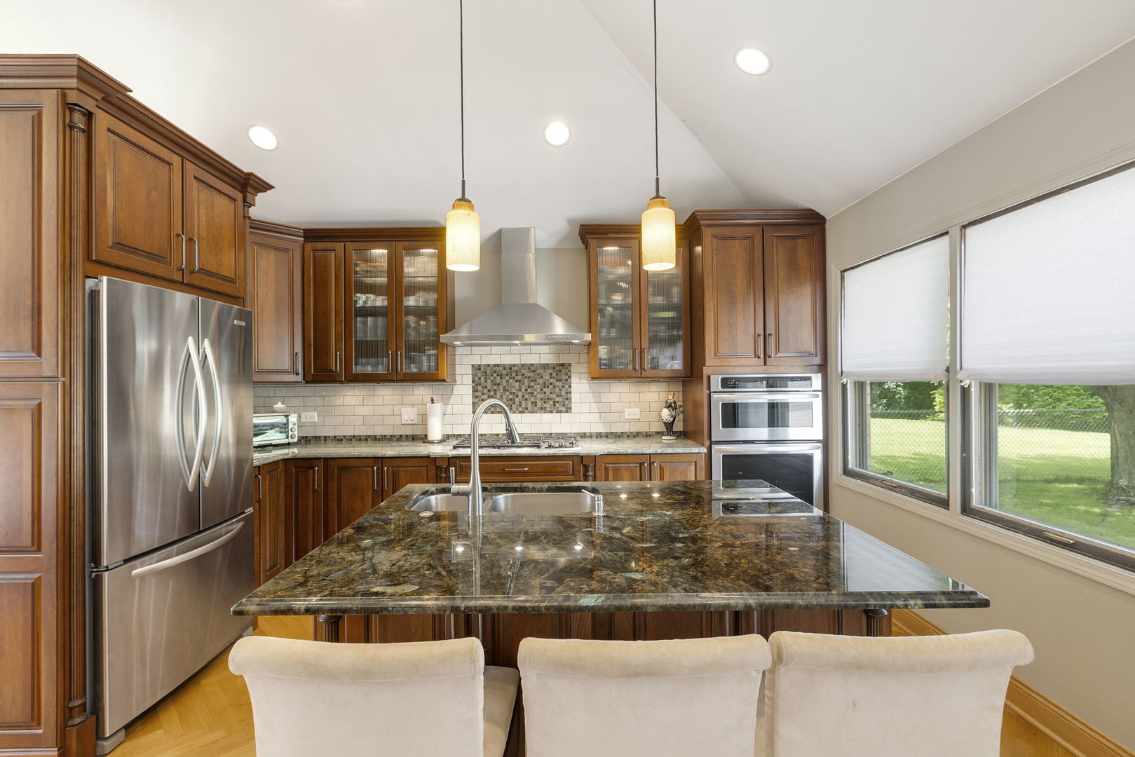 730 Castlewood Lane Property Photo 12