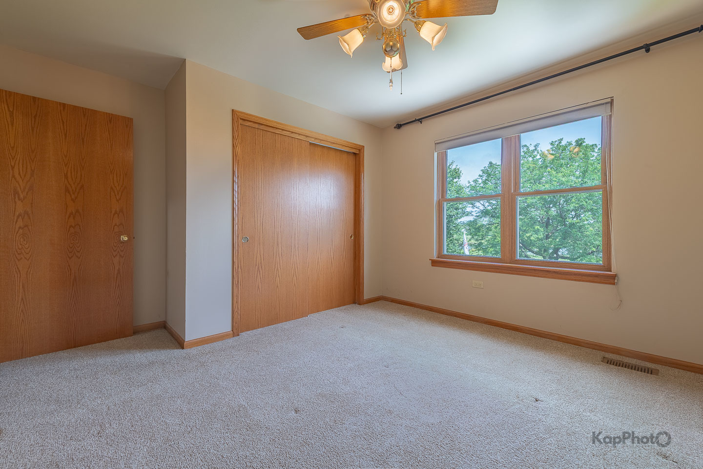 1450 Parkside Drive Property Photo 16