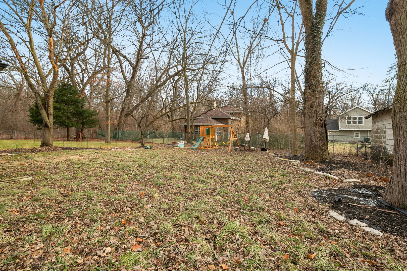 825 Cherry Lane Property Photo 32