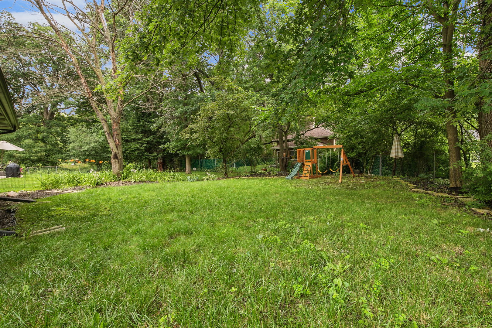 825 Cherry Lane Property Photo 35