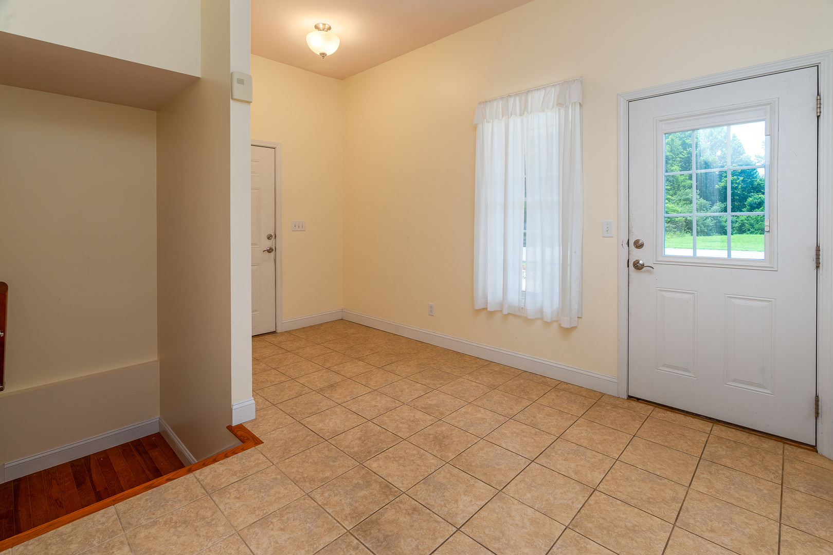 605 Deer Trail Property Photo 34