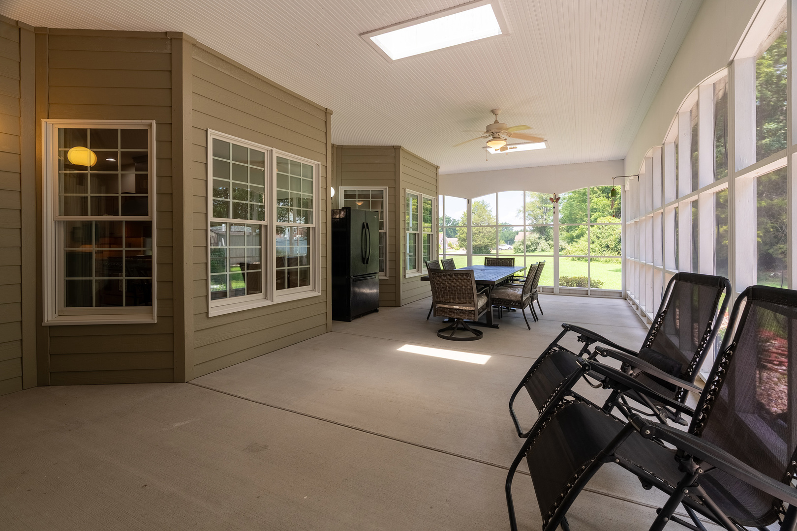 605 Deer Trail Property Photo 37
