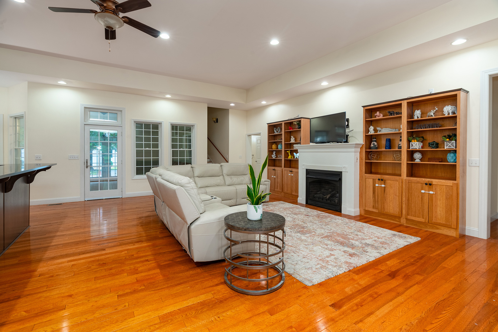 605 Deer Trail Property Photo 43