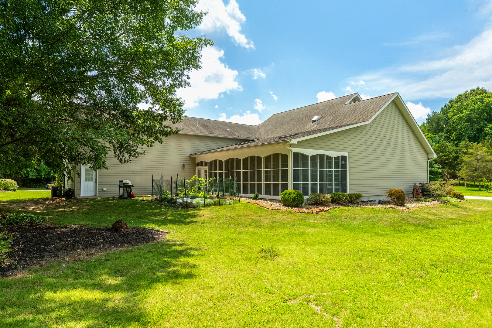 605 Deer Trail Property Photo 48