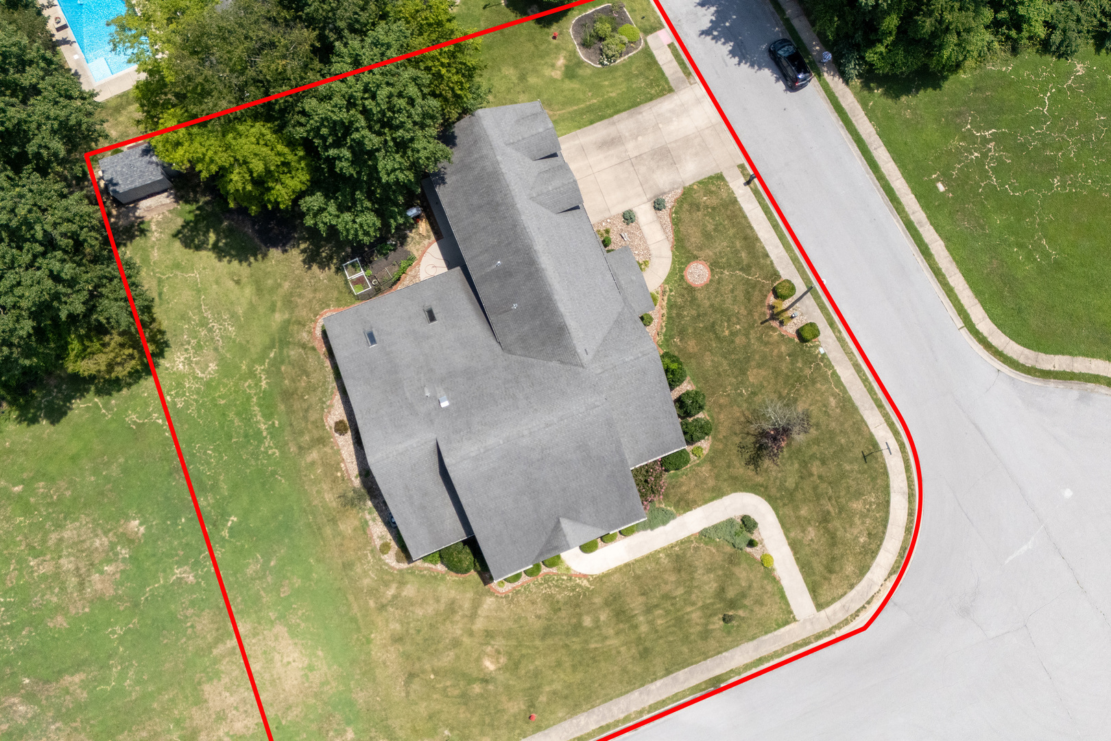 605 Deer Trail Property Photo 52