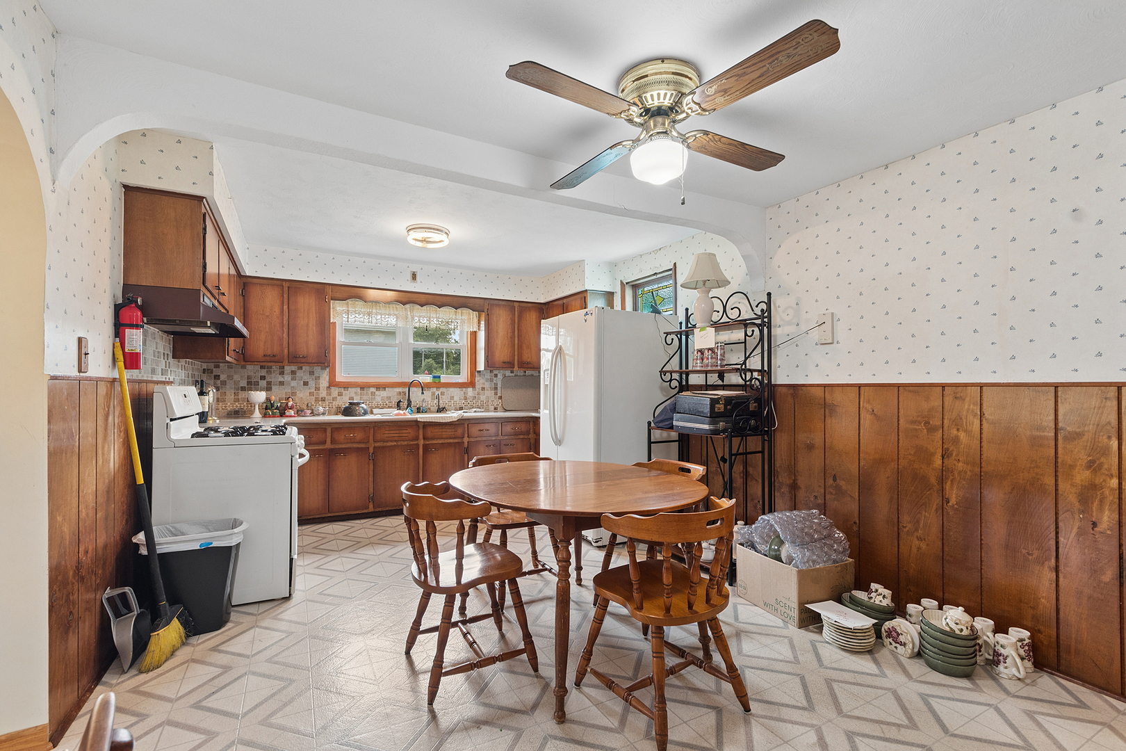 19422 Interurban Avenue Property Photo 7