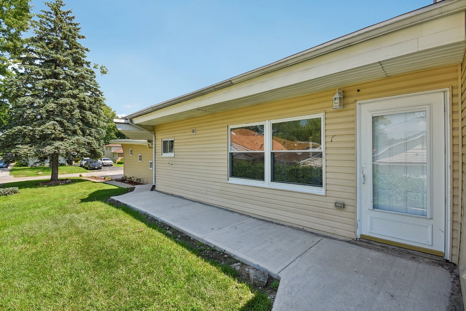 12697820 Property Photo 2