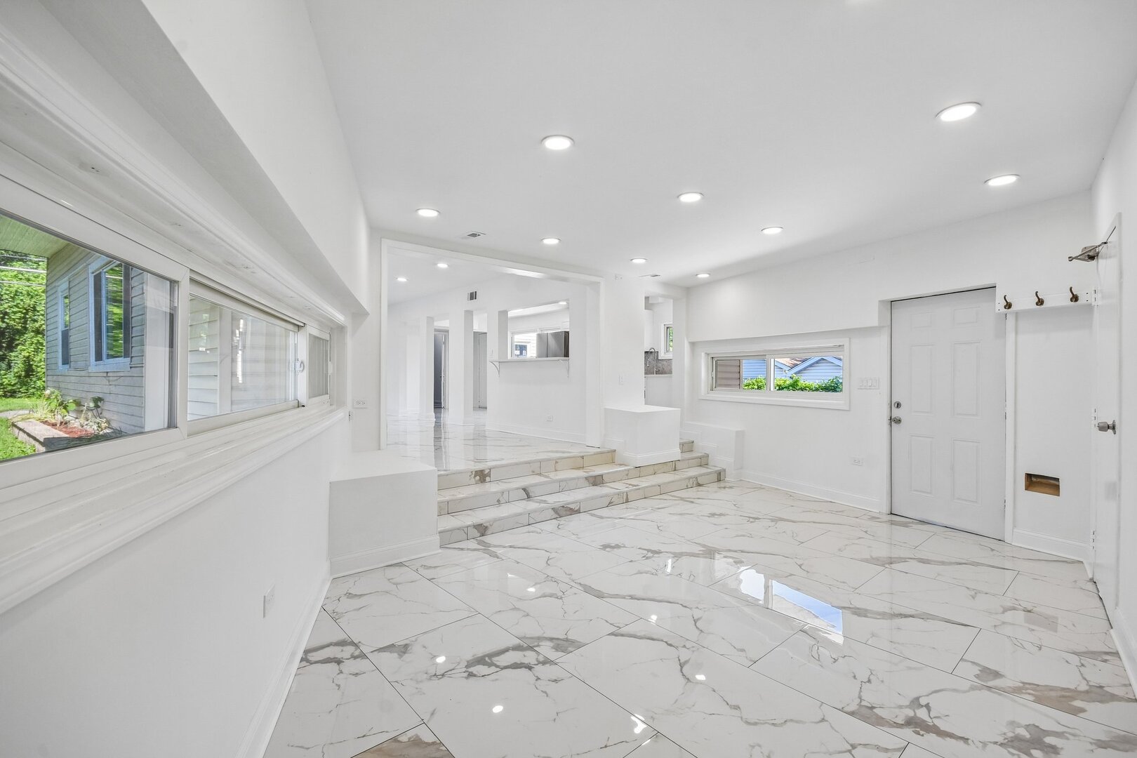 12697820 Property Photo 3