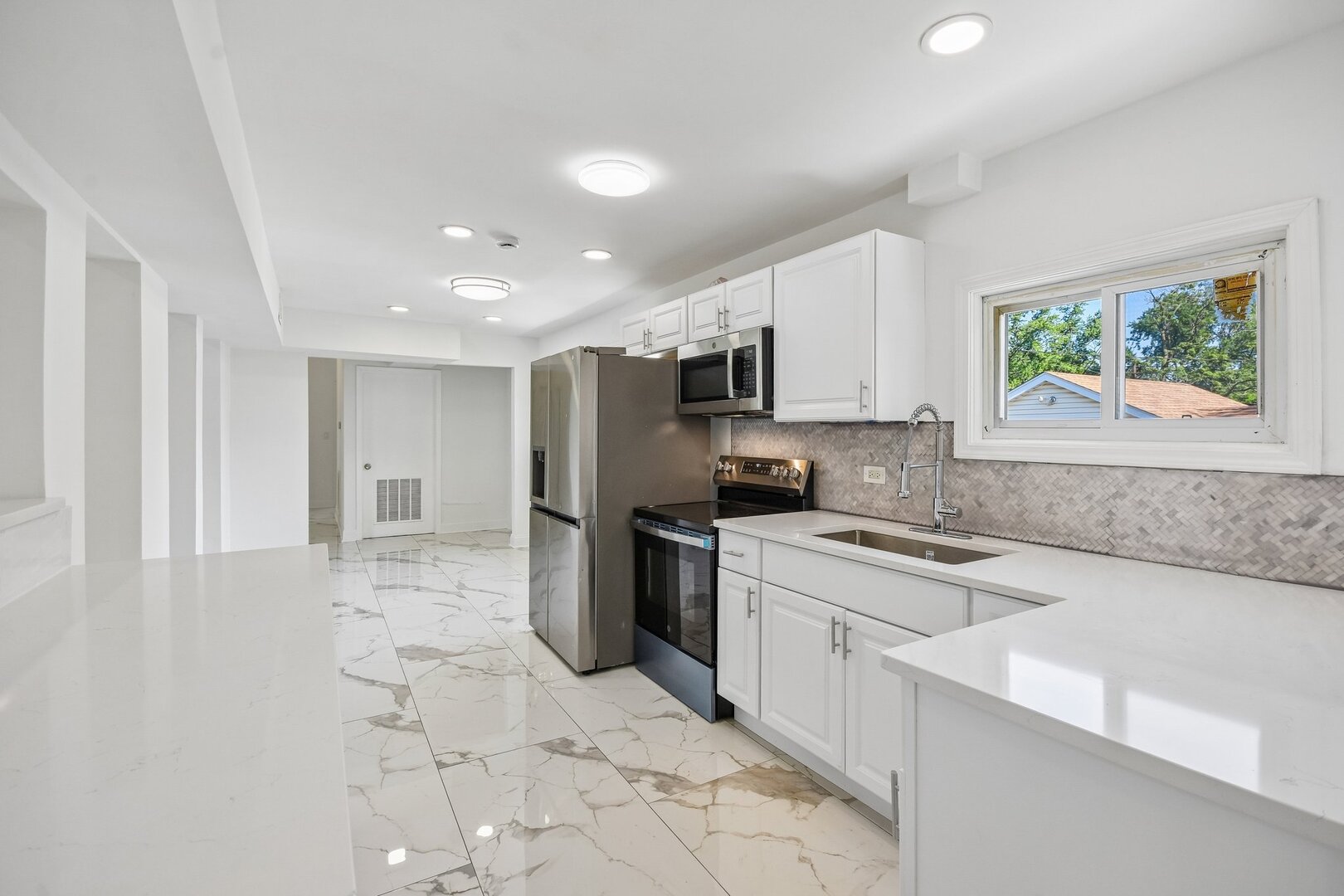 12697820 Property Photo 7