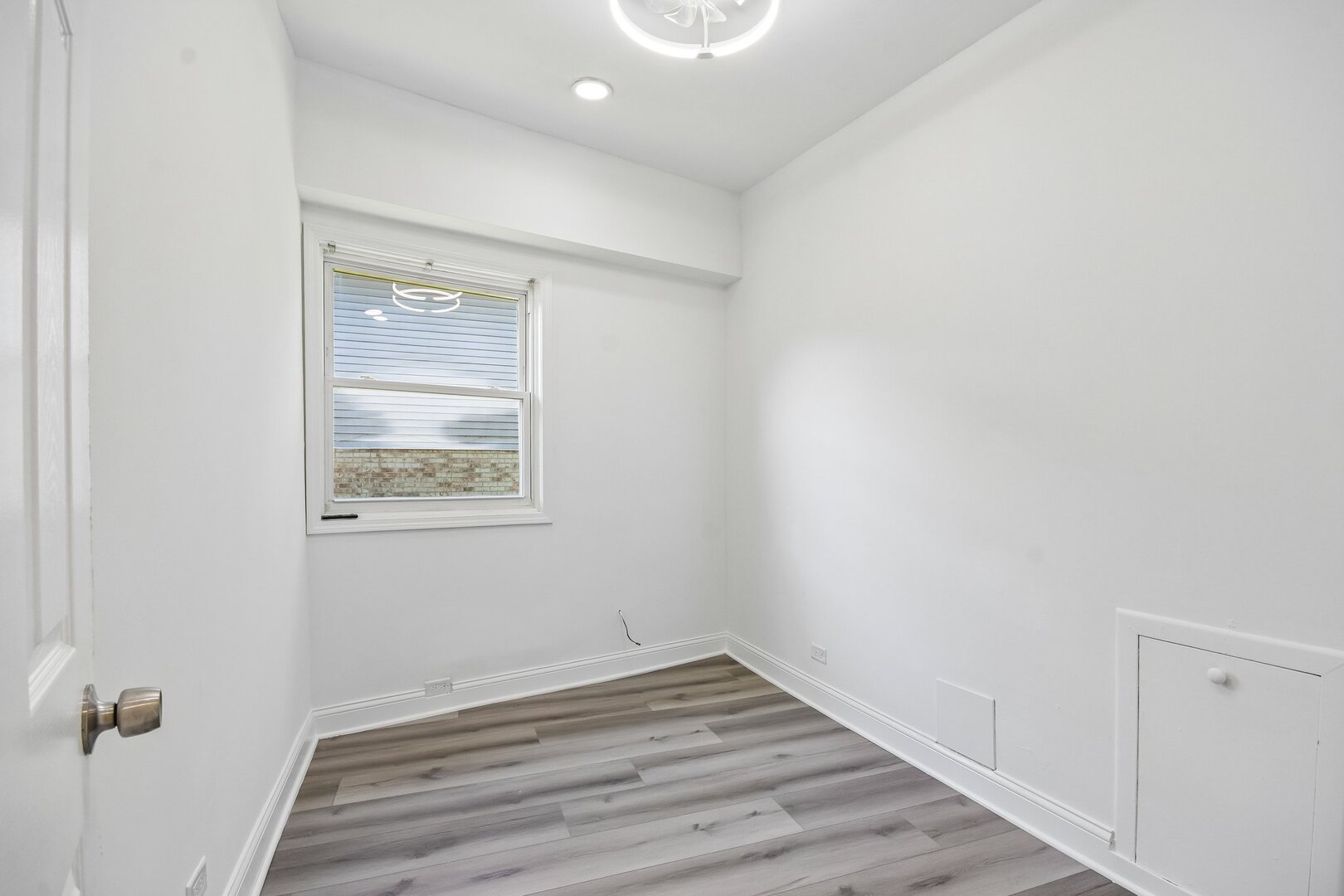 12697820 Property Photo 18