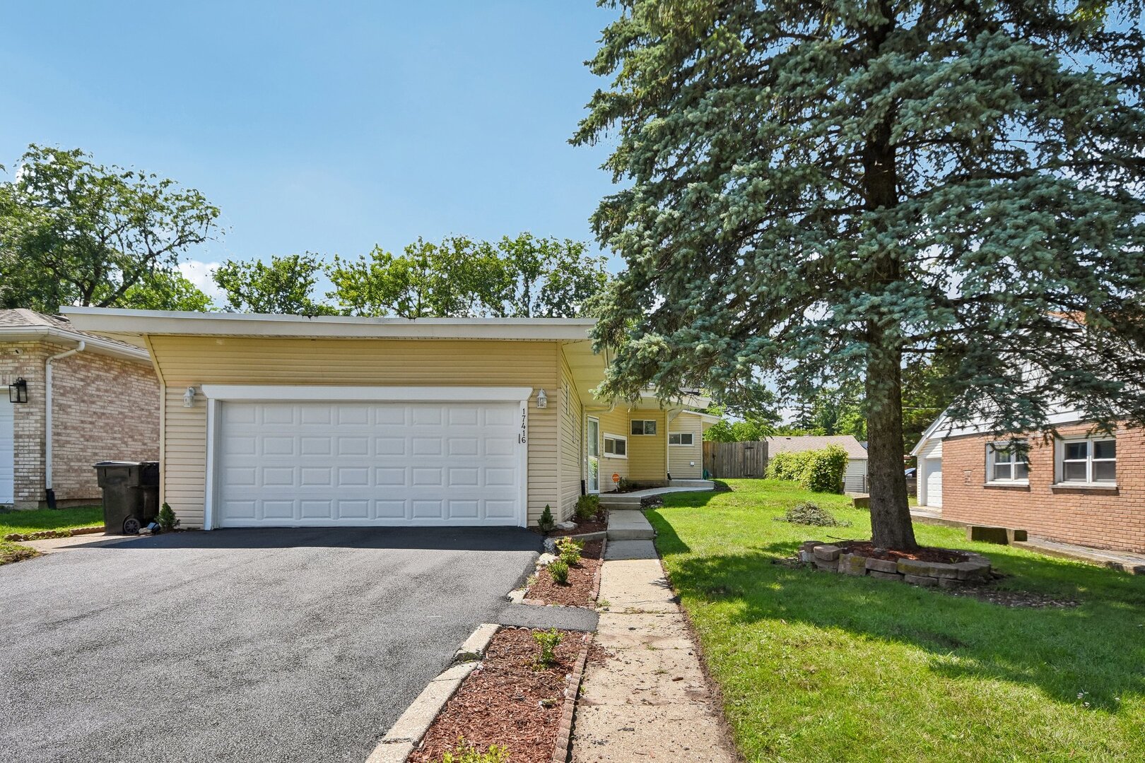 12697820 Property Photo 21