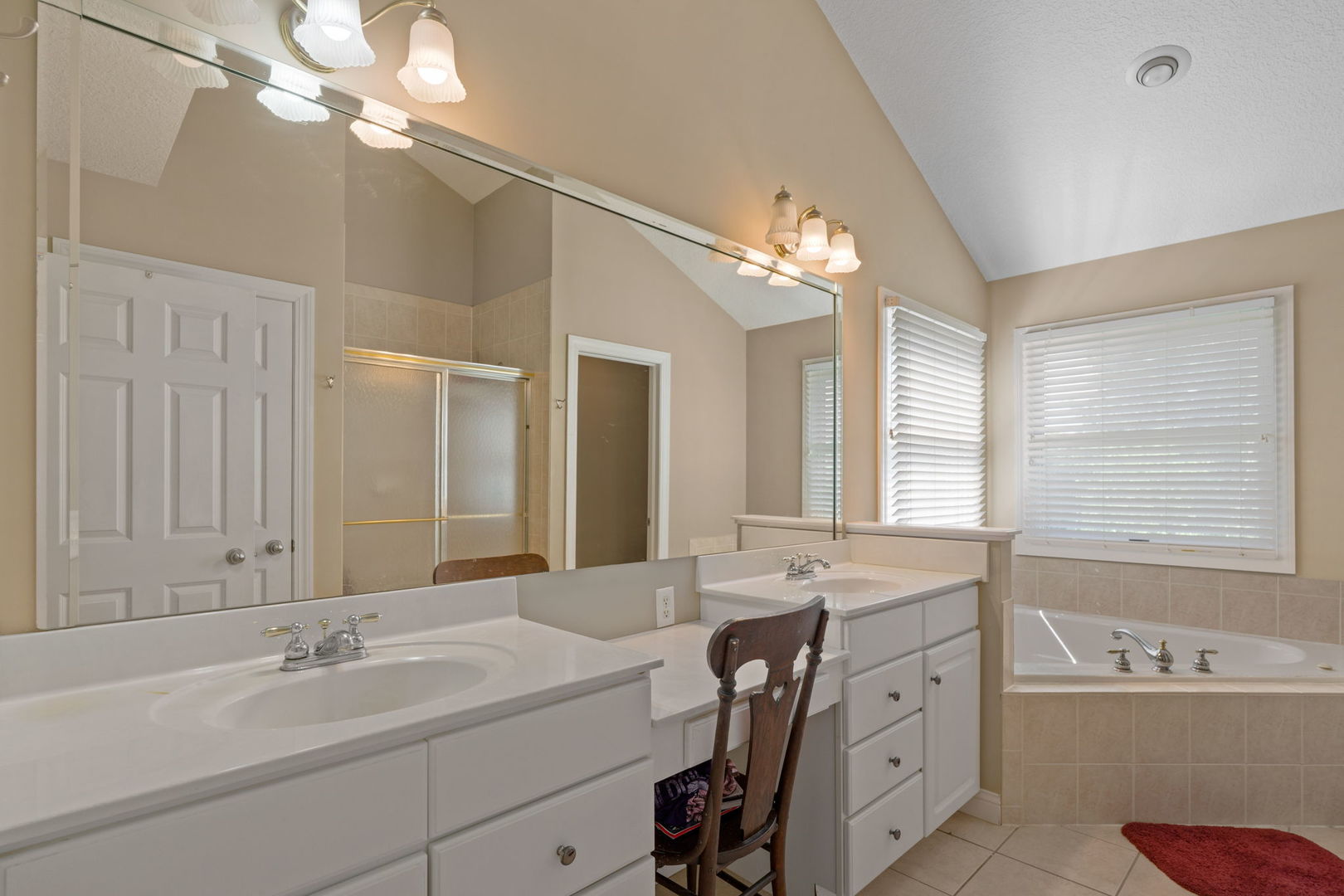 3212 Summertree Avenue Property Photo 25