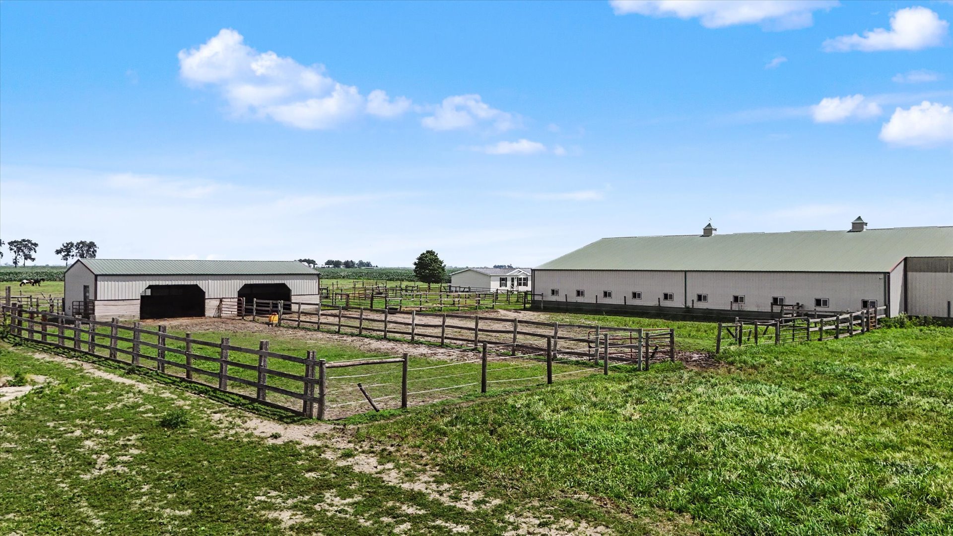1936 County Road 1850 N Property Photo 12