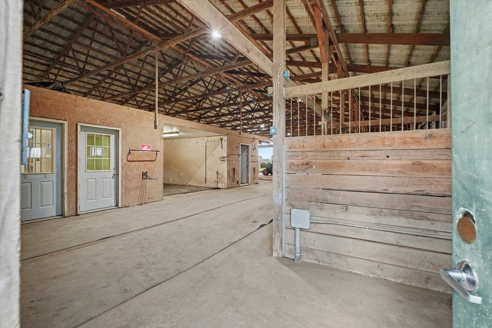1936 County Road 1850 N Property Photo 19