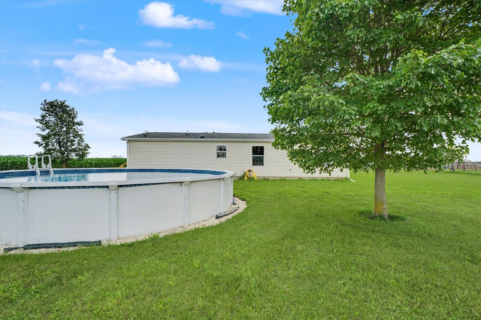 1936 County Road 1850 N Property Photo 83