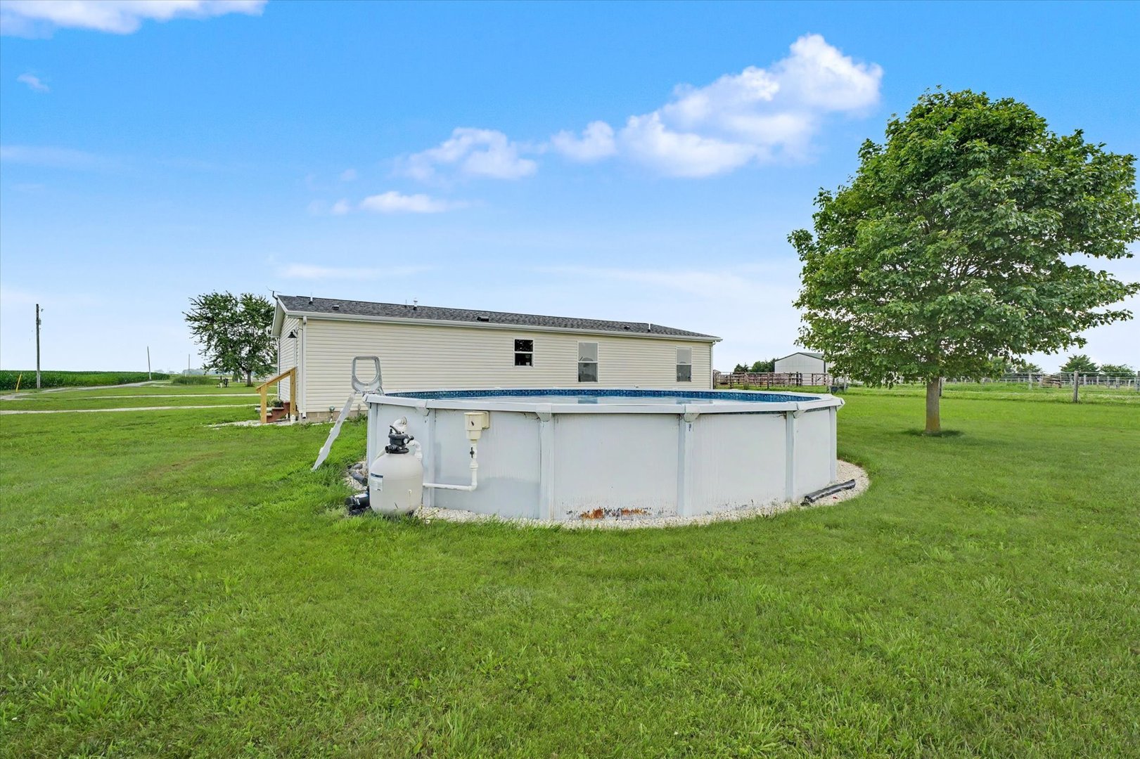 1936 County Road 1850 N Property Photo 84