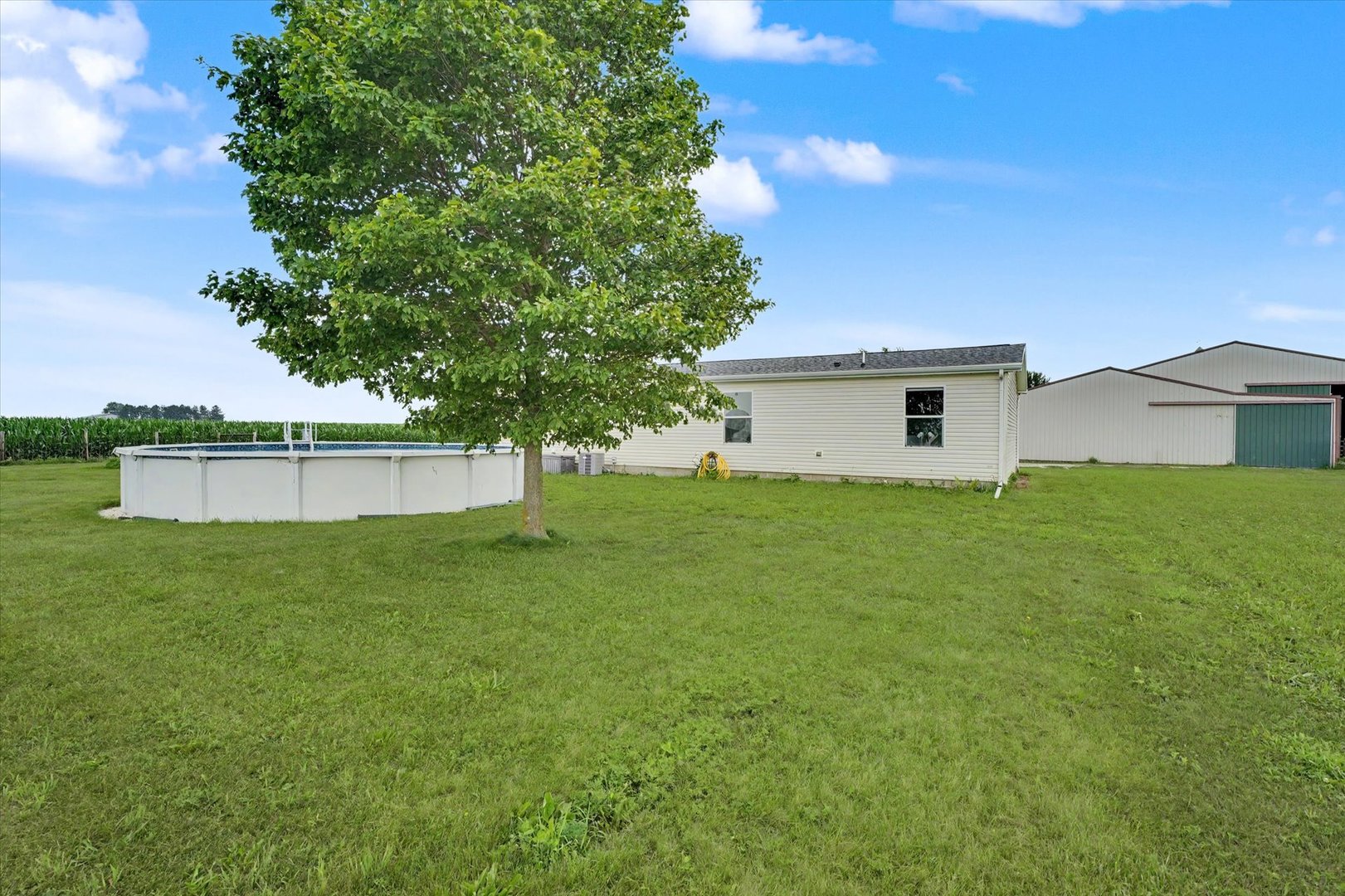 1936 County Road 1850 N Property Photo 85